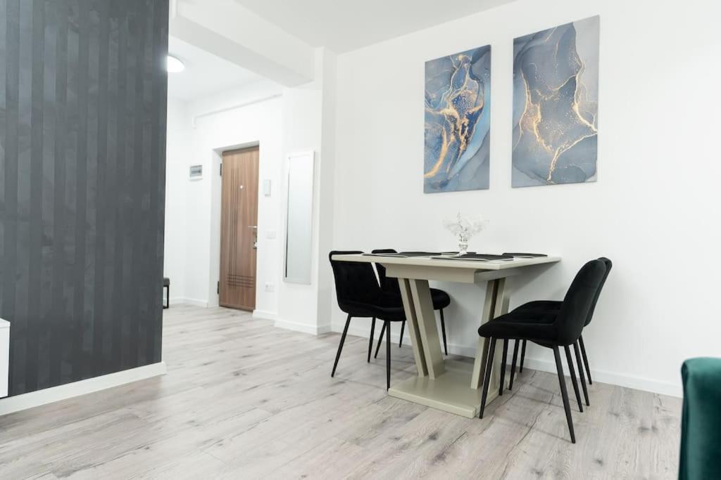 Apartament Markos スチャヴァ エクステリア 写真