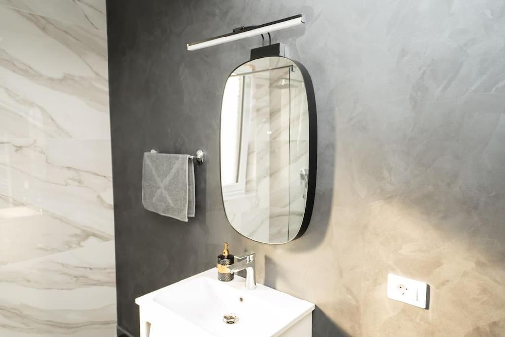 Apartament Markos スチャヴァ エクステリア 写真