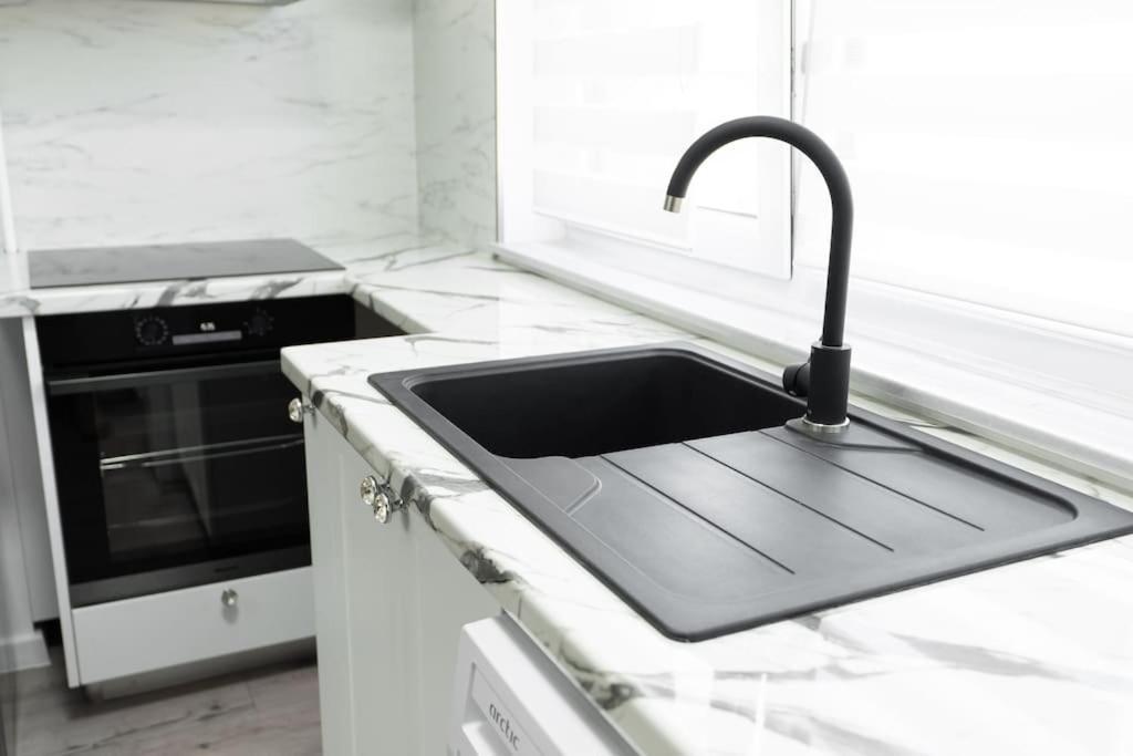 Apartament Markos スチャヴァ エクステリア 写真